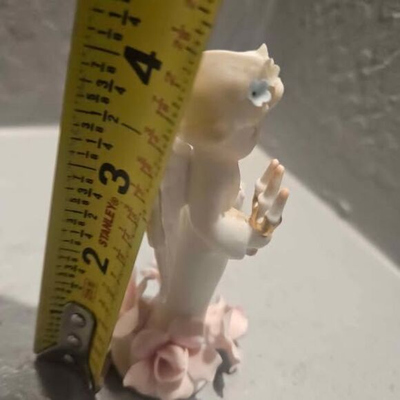 Lefton Angel holding Candelabra - Picture 5 of 5